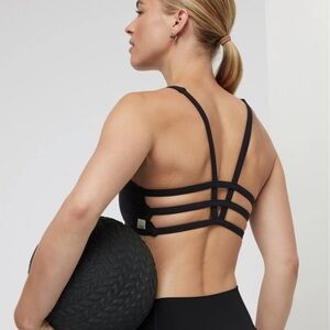 NWT Vuori Yosemite Bra XL